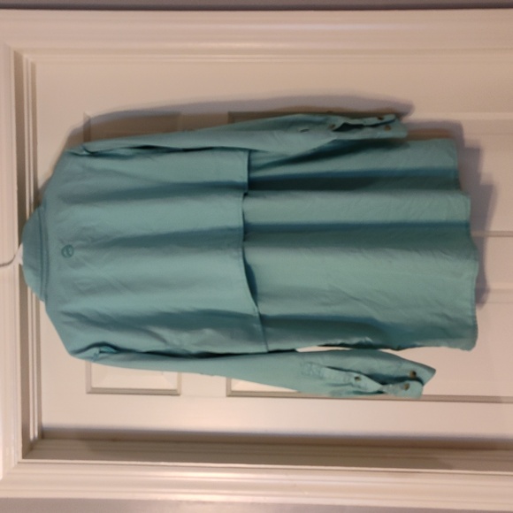 EUC Men's Magellan Long Sleeve Button Down Shirt, Size L, Green - Picture 5 of 6